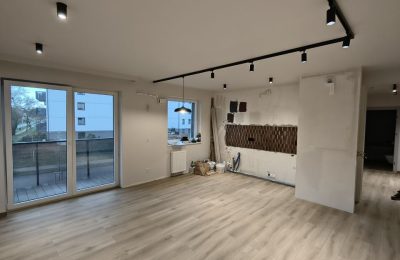 5920495483216399515_121